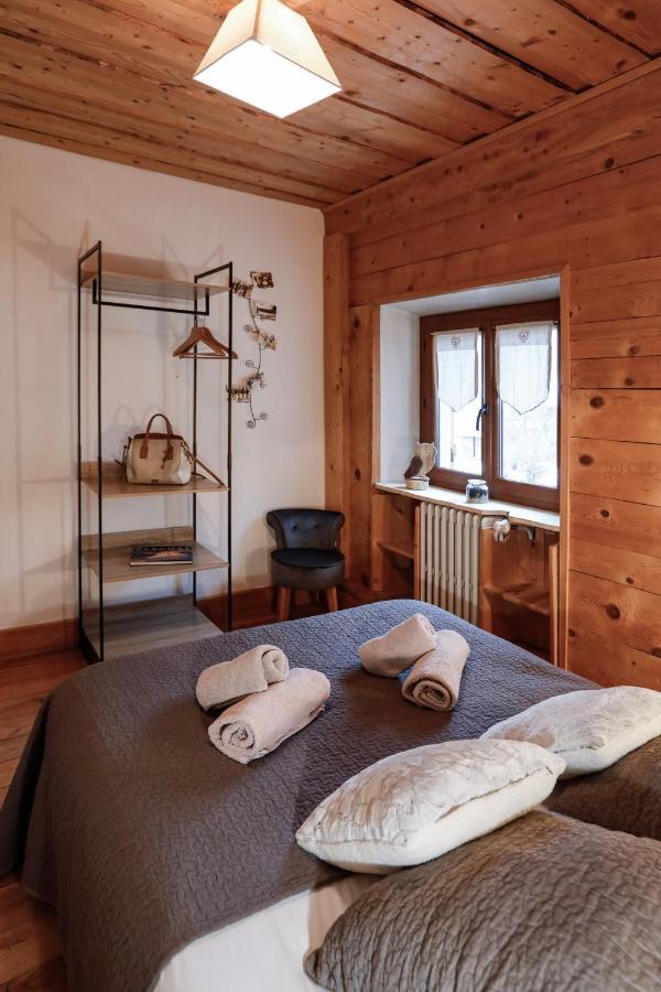Auberge Des Deux Moucherolles Corrençon-en-Vercors Eksteriør billede